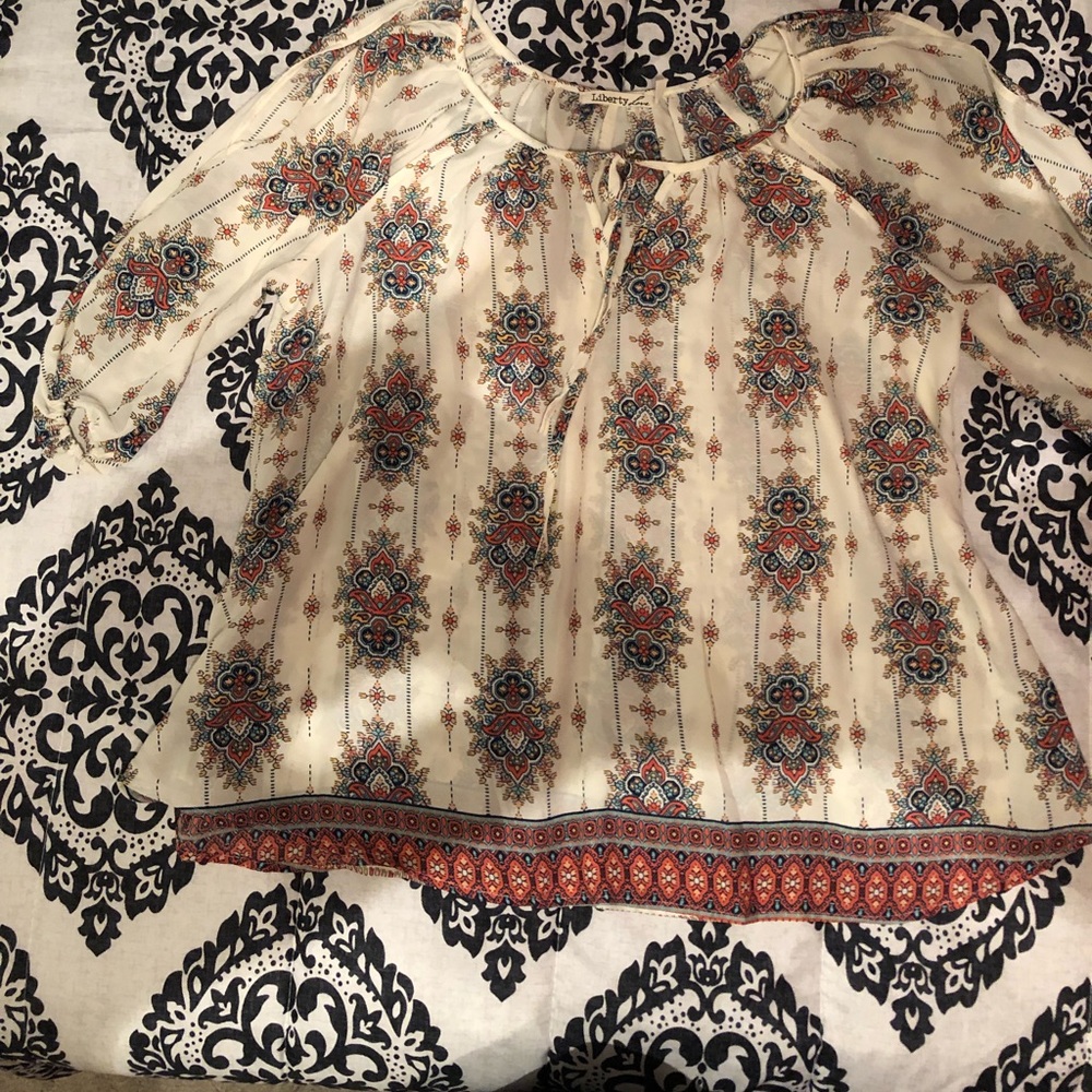 Liberty love top